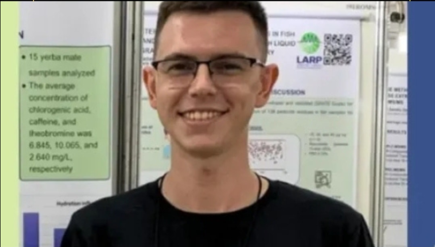 Dylan Hoffmann, jovem de Novo Cabrais, autor de artigo científico na revista internacional Separations